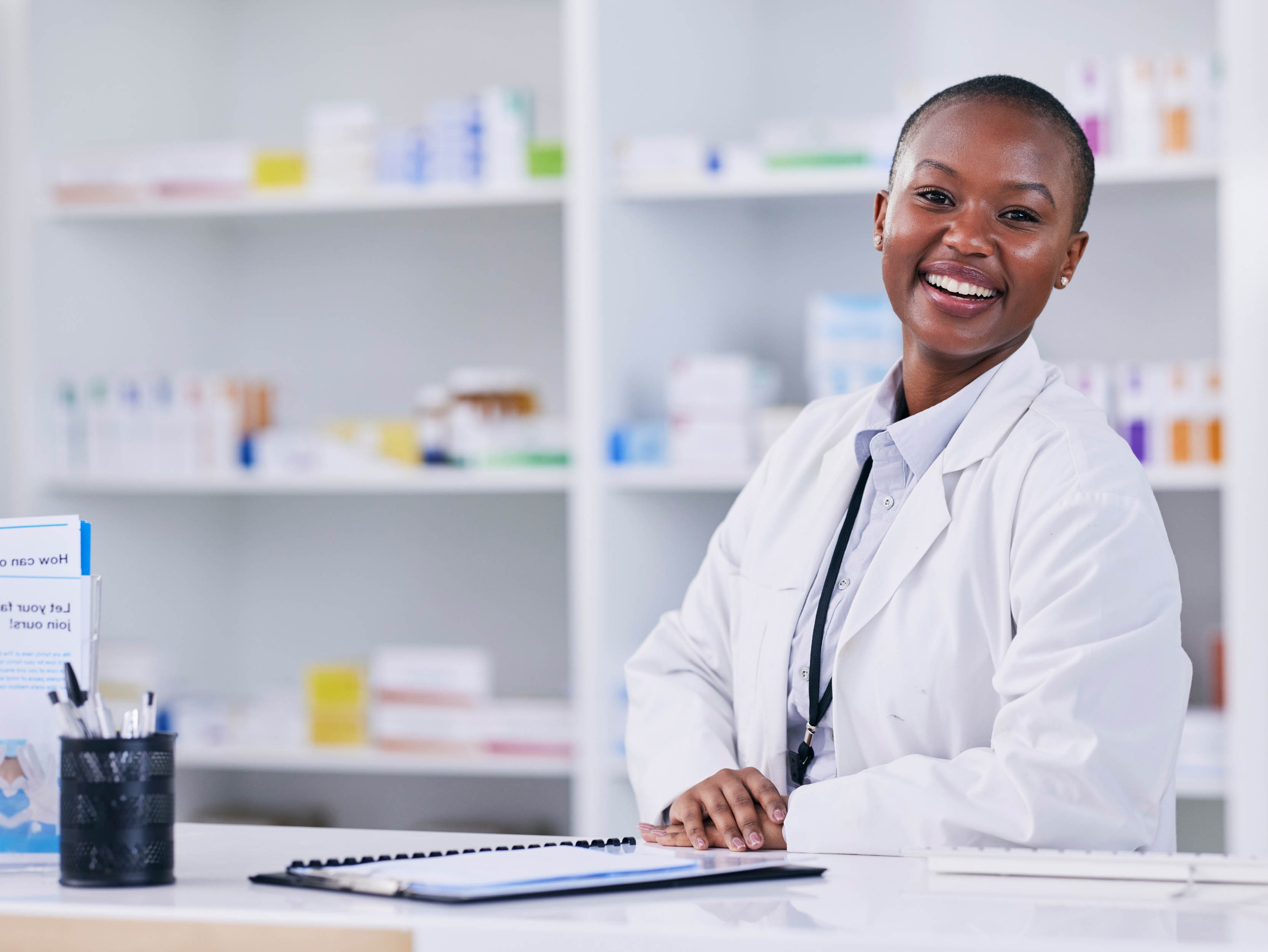 Community pharmacy: medicines and cosmetics at Asar Pharmacy